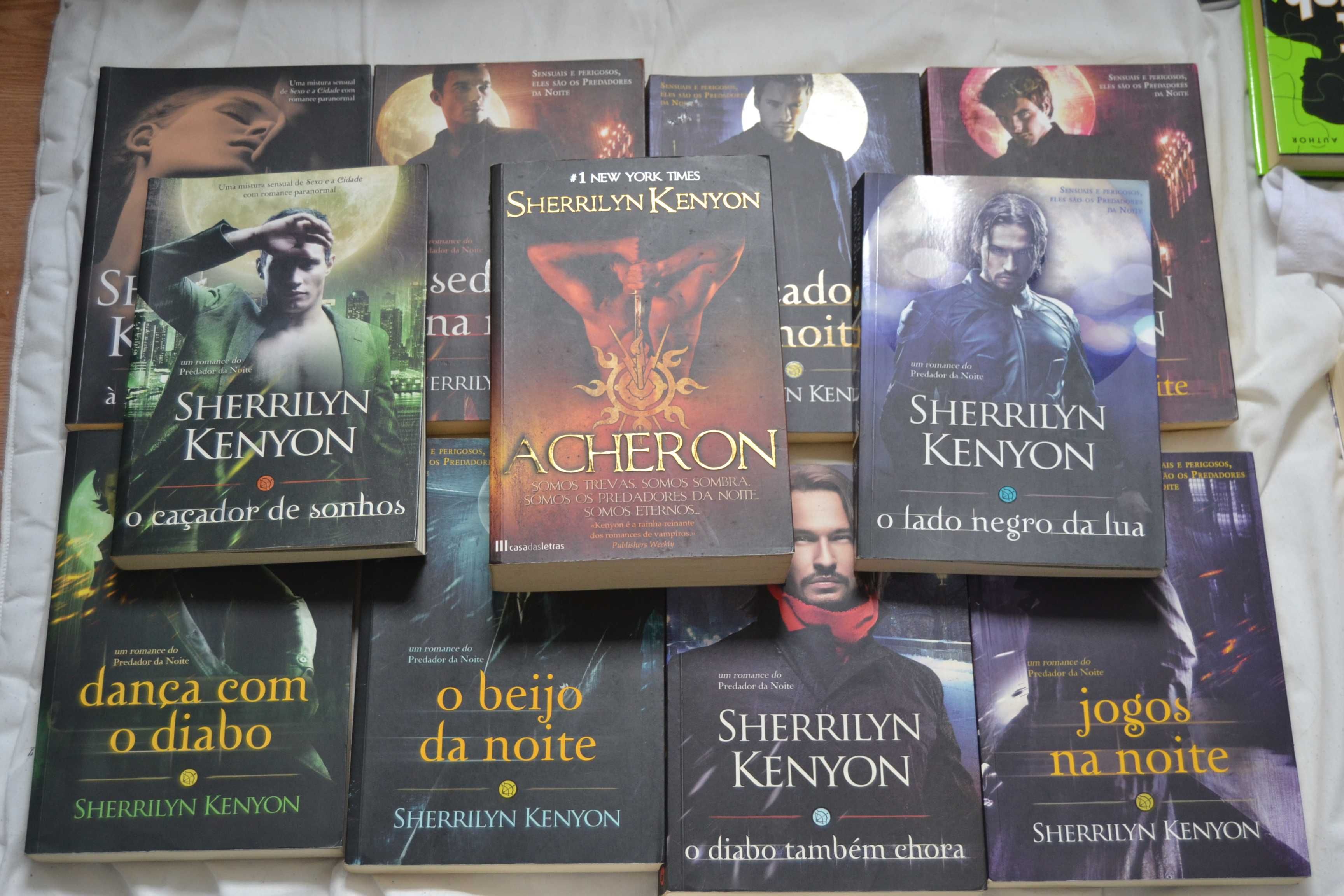 vendo vários livros