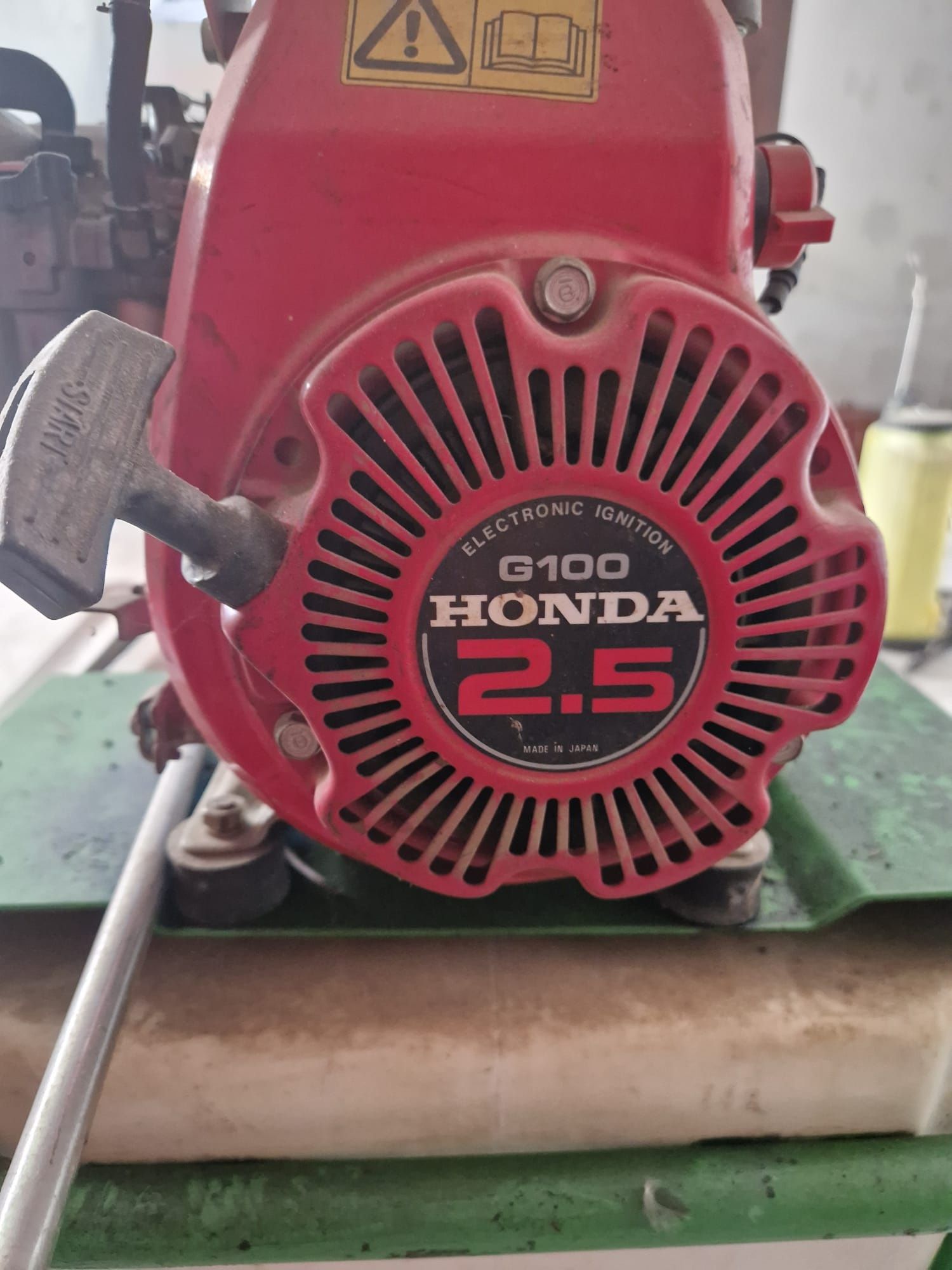 Pulverizador com motor