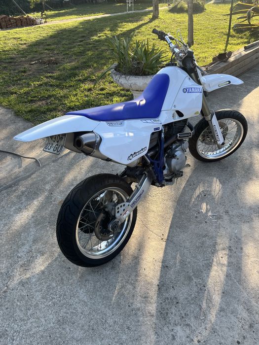 Yamaha tt600 muito estimada