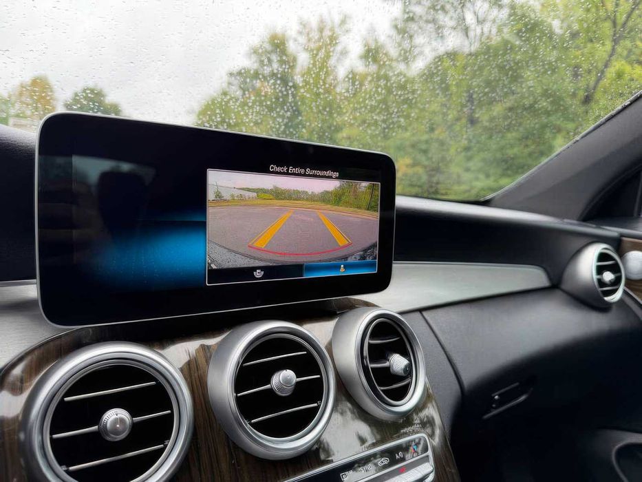 Mercedes-Benz C-Class C 300      2019