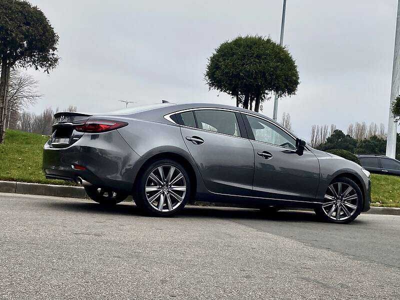 Mazda   6   2019