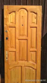 Двері вхідні дерев'яні, букові двері Коломия