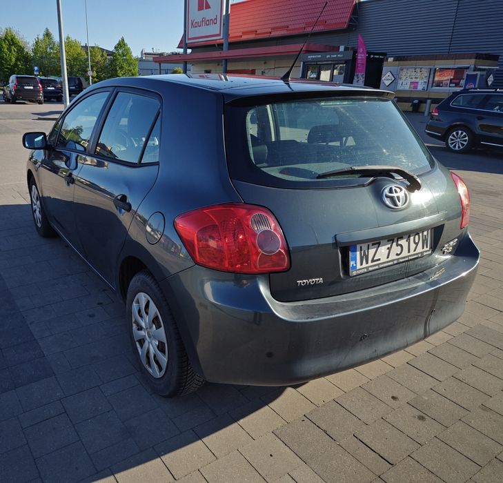 Sprzedam samochód Toyota Auris