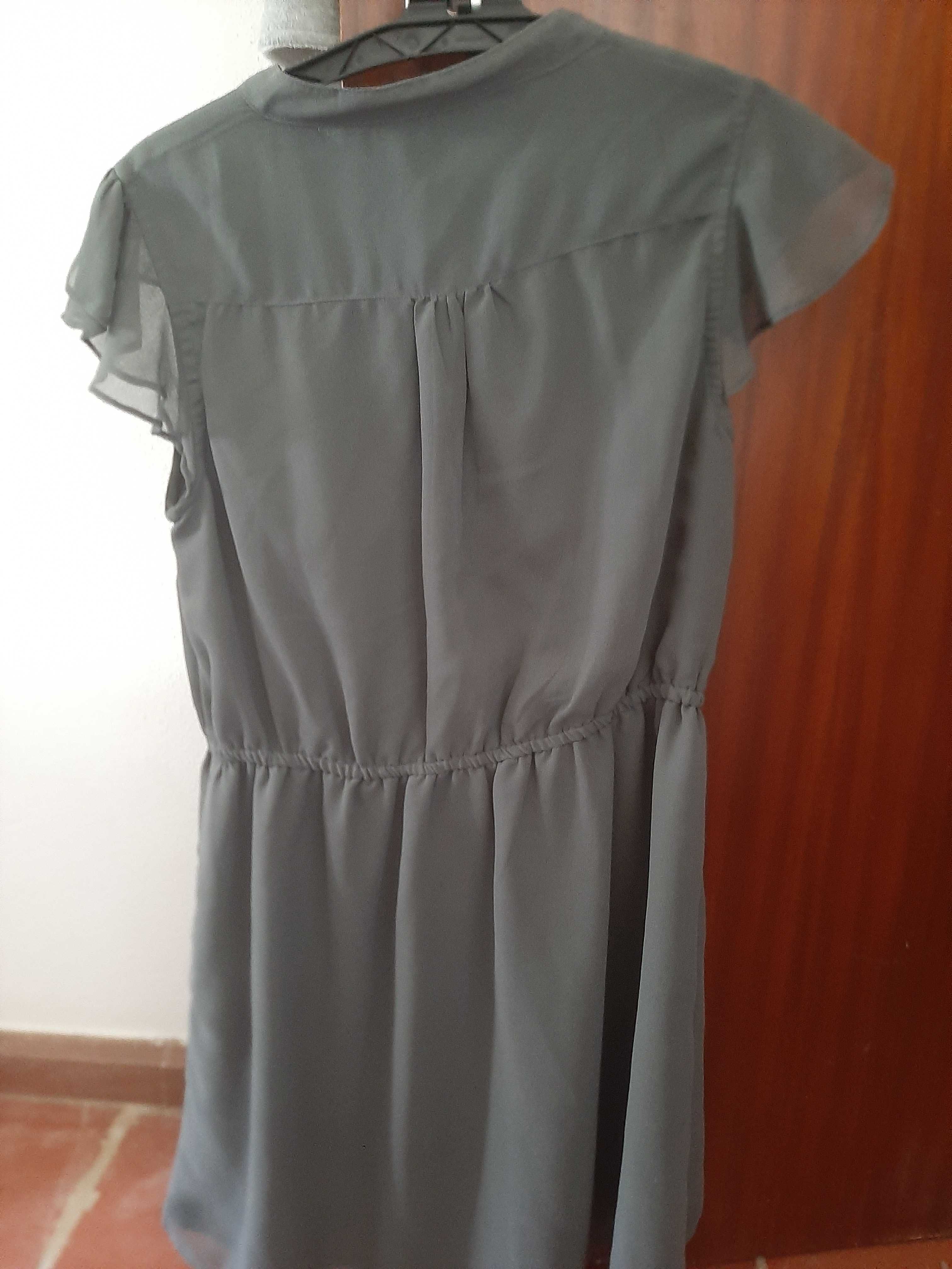 Vestido fino cinzento, M