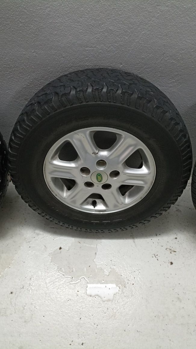 Jantes com pneus Land Rover Freelander