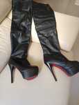 Botas cano alto pretas