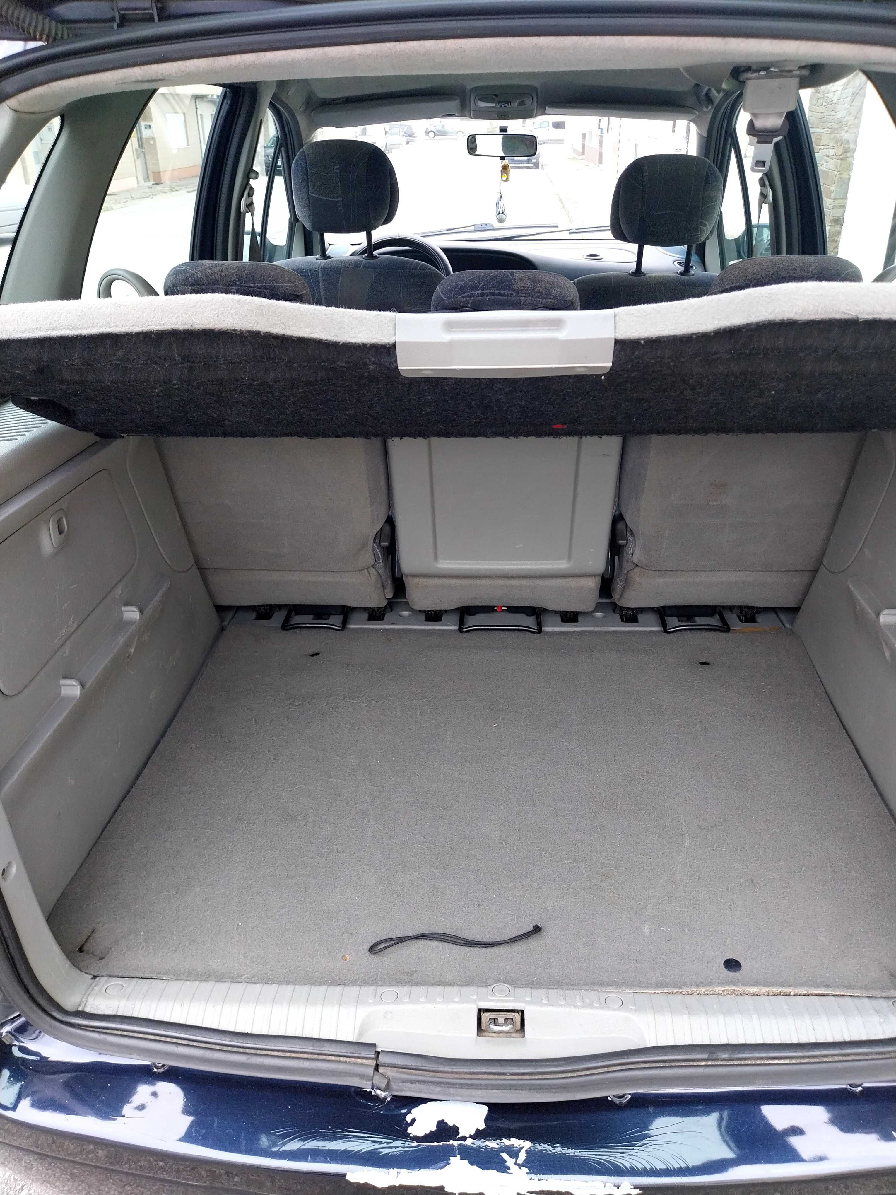 Renault Scenic 1.4 16v