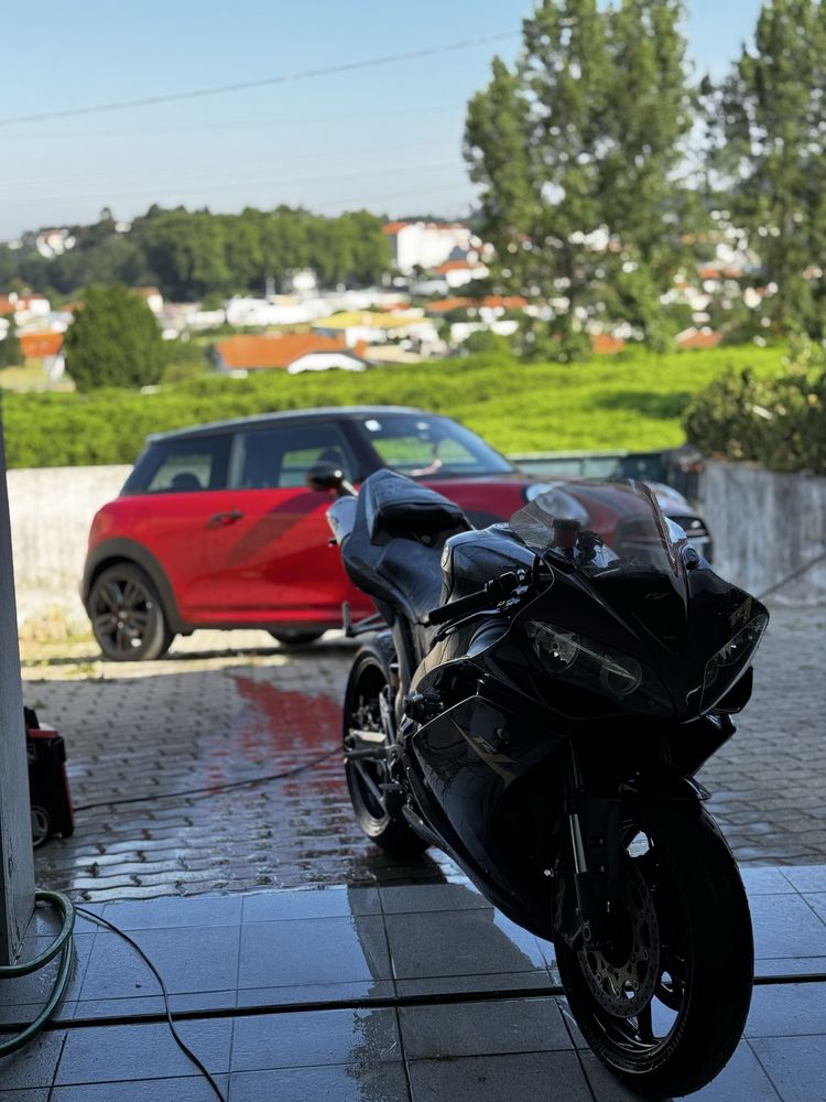 Yamaha R1 2008