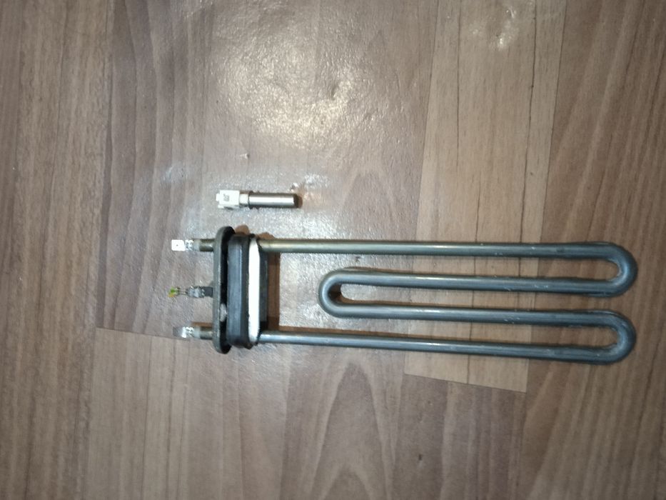 Продам запчасти для стиральной машины Wirpэlpool.