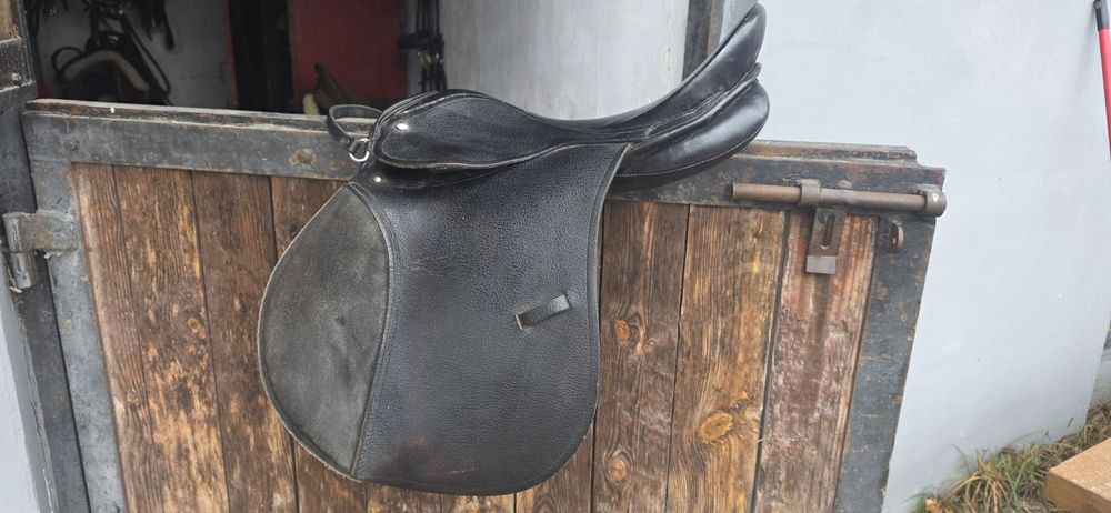 Siodło 16,5  łęk 30