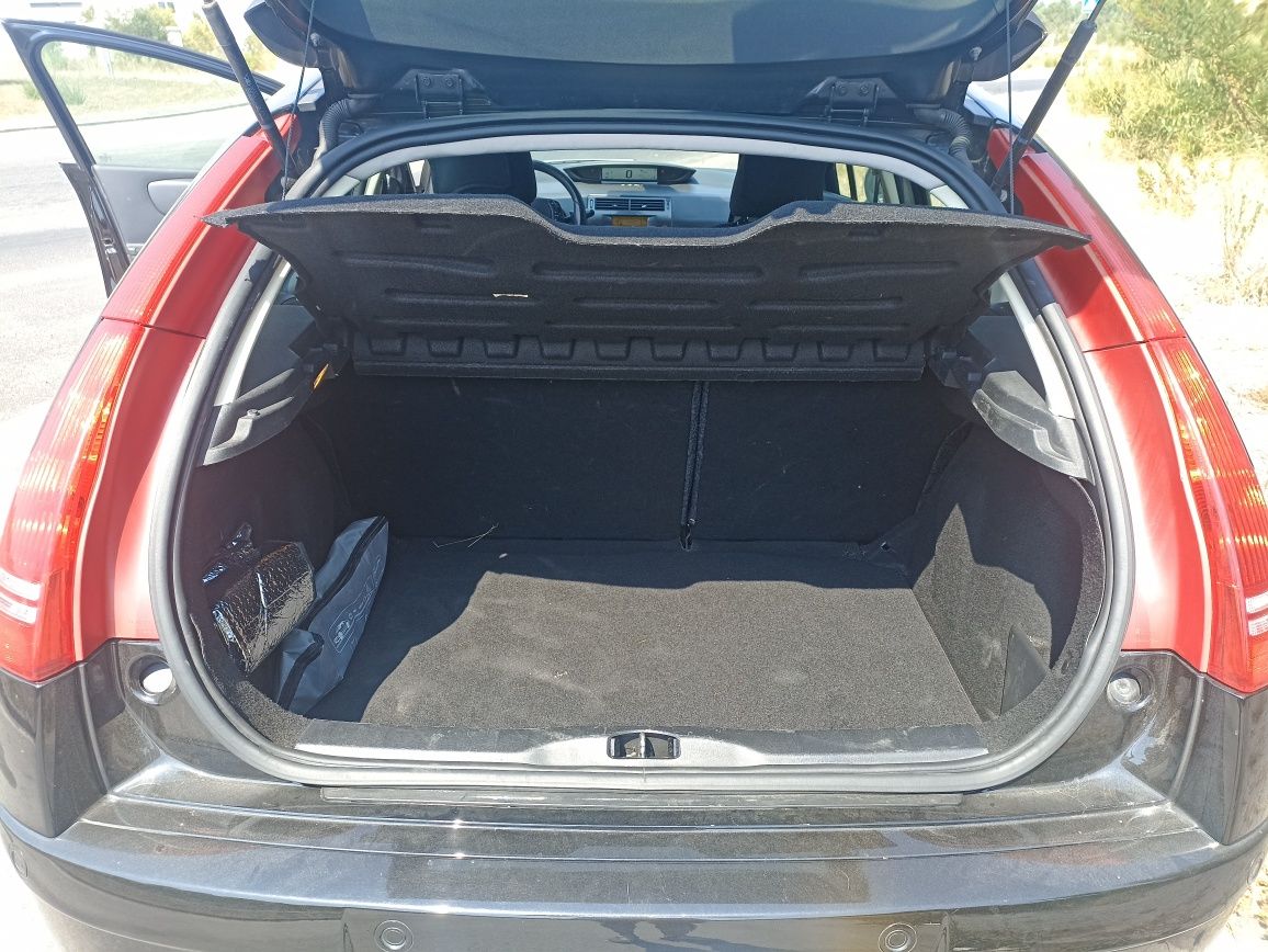 Citroën C4 1.6 HDi 2010 – Automático, Muito Estimado