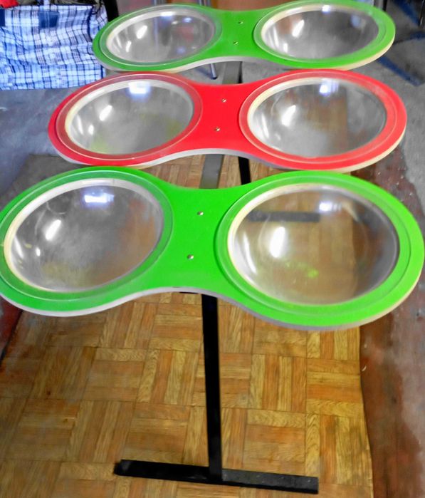 Малюнки кольоровим піском. Набір обладнання для дітей.