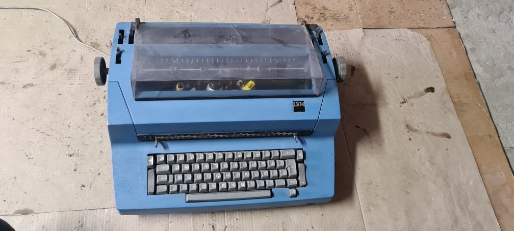 Maszyna do pisania IBM selectric