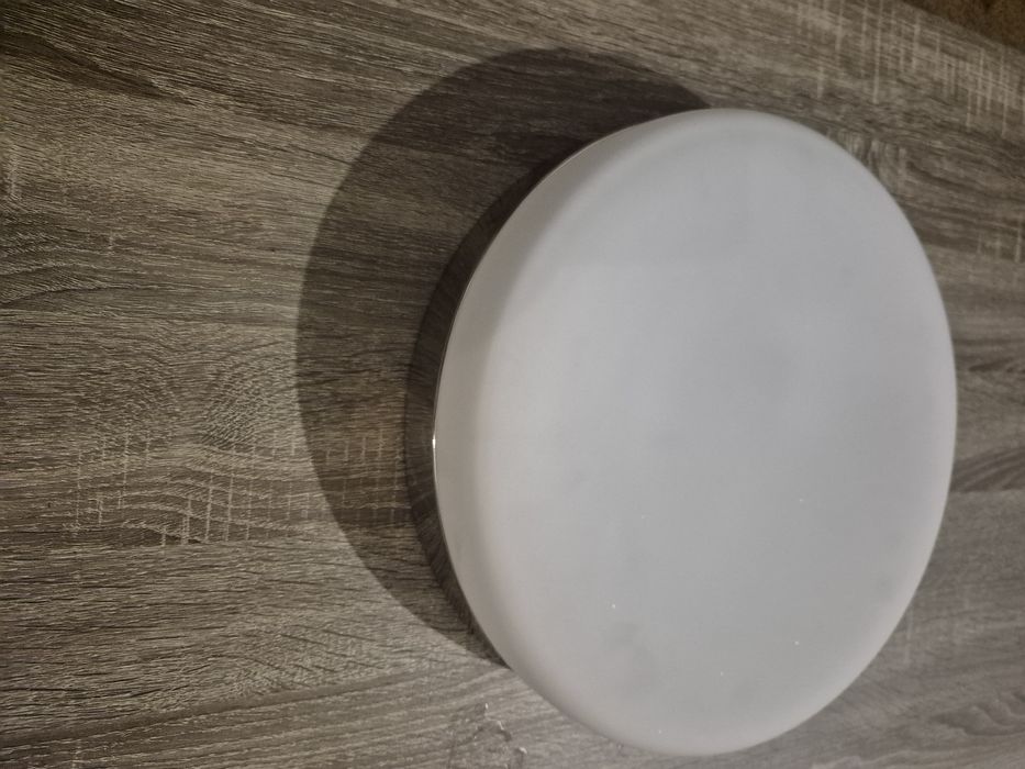 Plafon 32 cm. Stan idelany