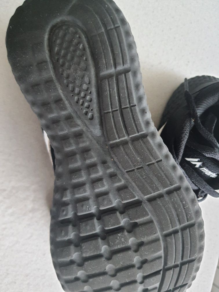 Adidasy chłopięce