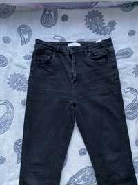 czarne jeansy damskie
