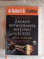 Zasady wywierania wpływu na ludzi. Szkoła Cialdiniego.