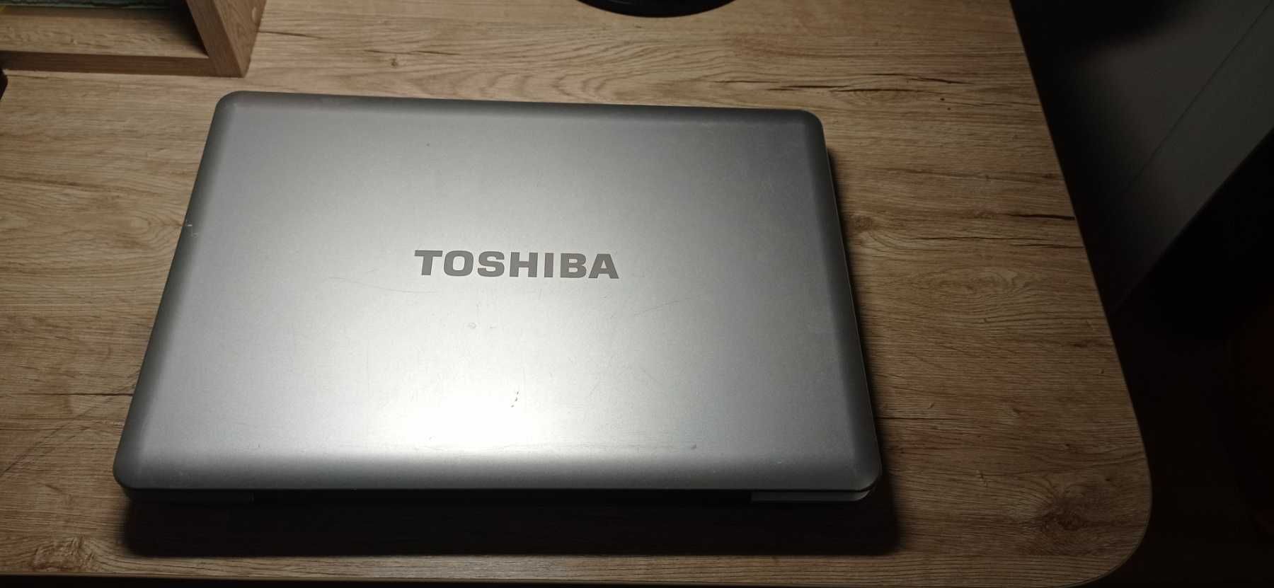 TOSHIBA Satellite L450D-10z