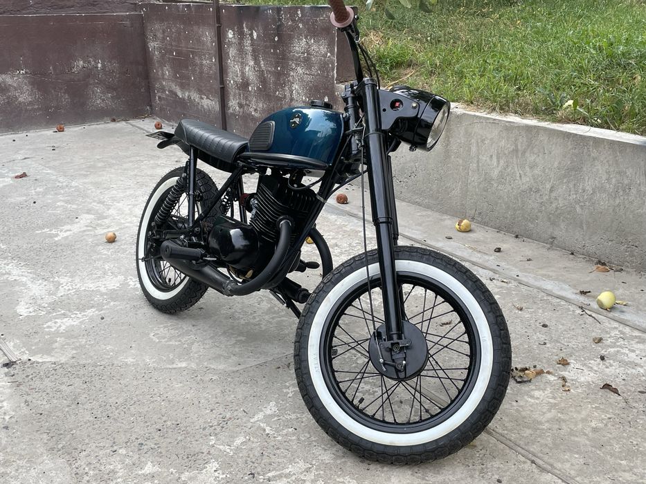 Мотоцикл cafe racer ВОСХОД