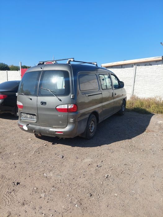 Разборка шрот запчастини hyundai h1,h200 2,5 d4cb,d4bh