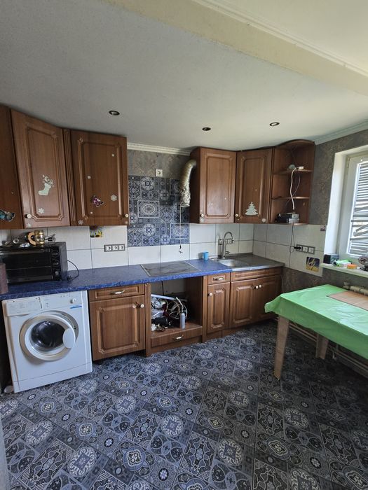 Продам дом в Безлюдовке-1