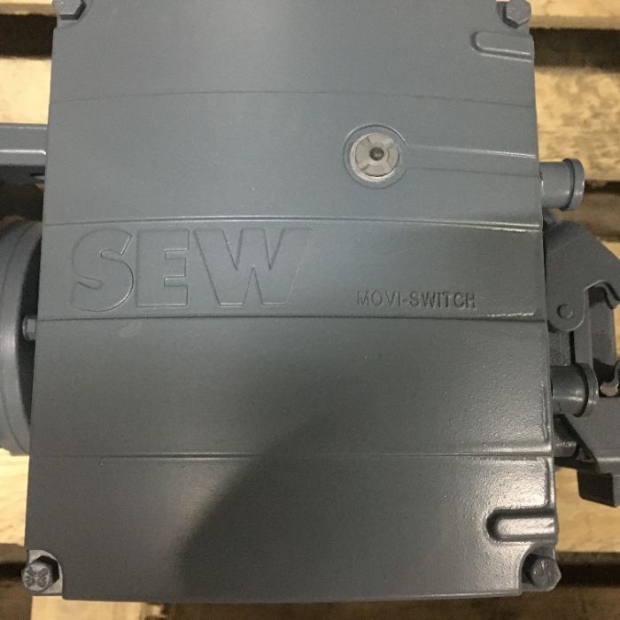 Motoreduktor SEW MOVI-SWITCH 62 obr 0,37 kW nowy 5 szt.