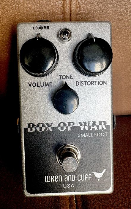 Wren and Cuff, Box of War, Small Foot (Big Muff)