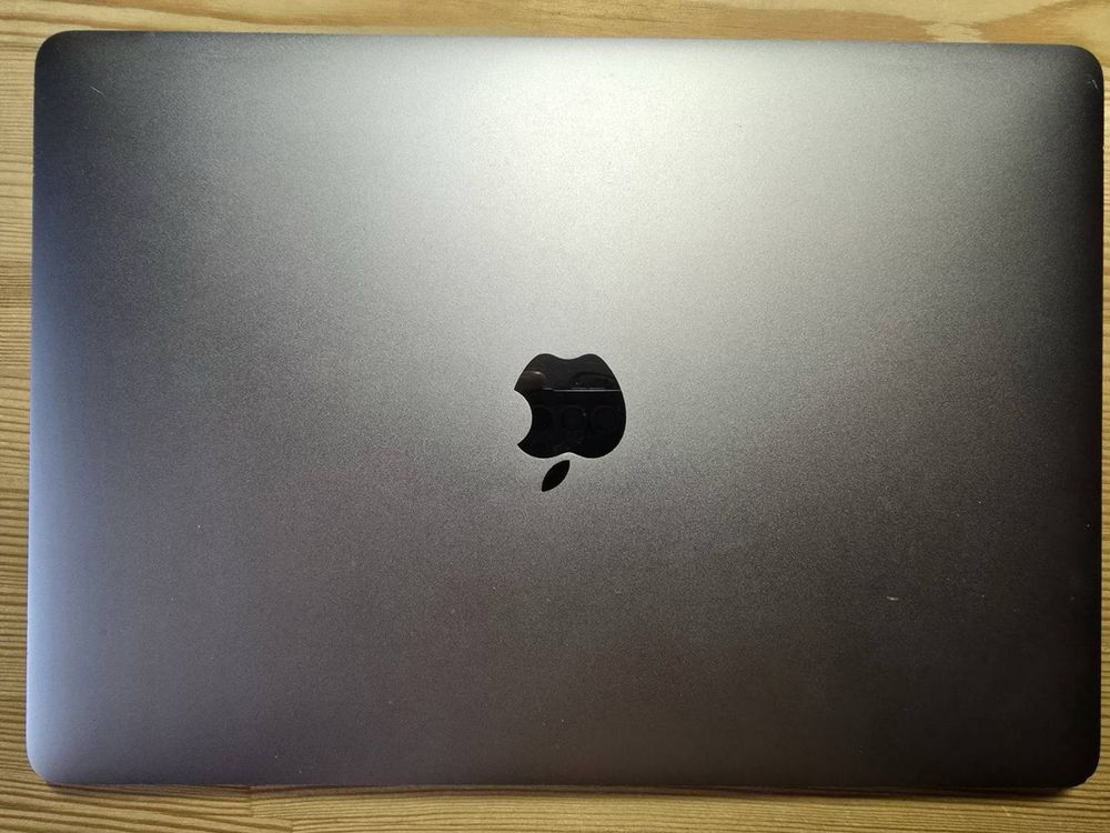 Ноутбук MacBook Pro (13-inch, 2016)