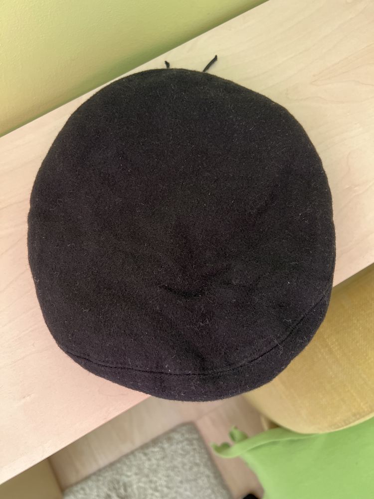 Beret czarny z lilijką ZHP r. 59