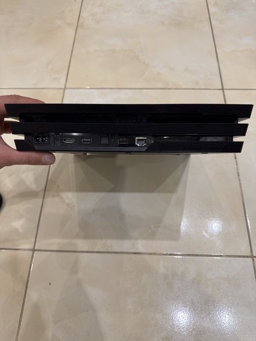 PlayStation 4 Pro 1TB