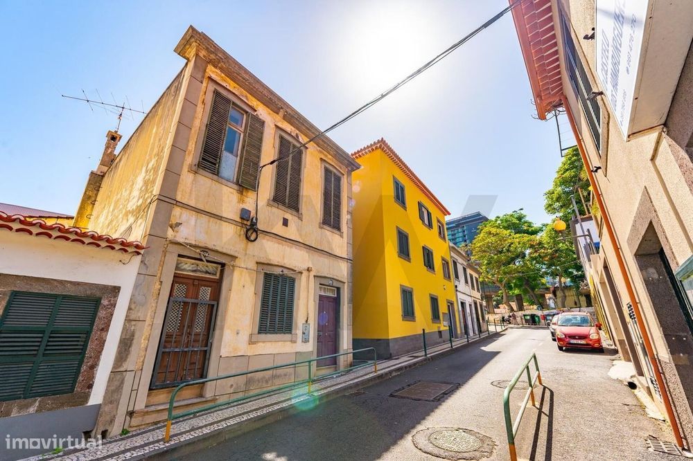 Predio para recuperar no centro do Funchal