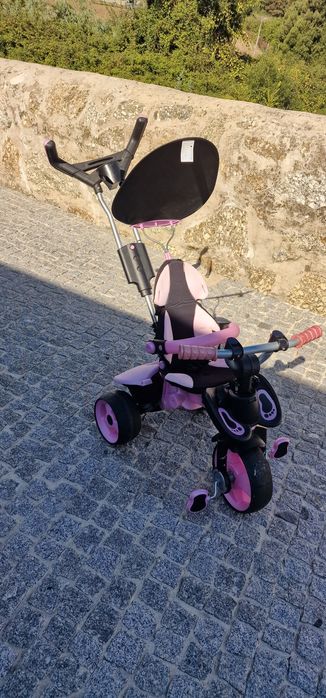Triciclo para menina