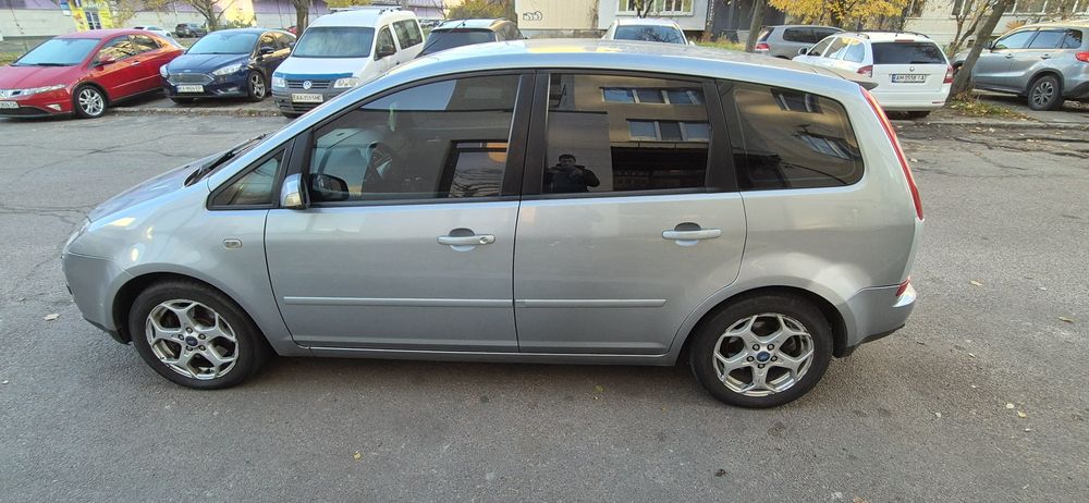 Продаю Форд Focus c-max 2004 р. Ціна 4999$