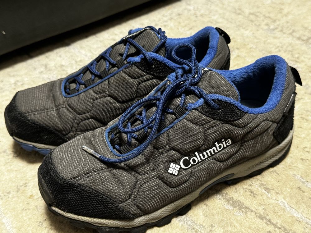 Зимове взуття columbia 37 розмір