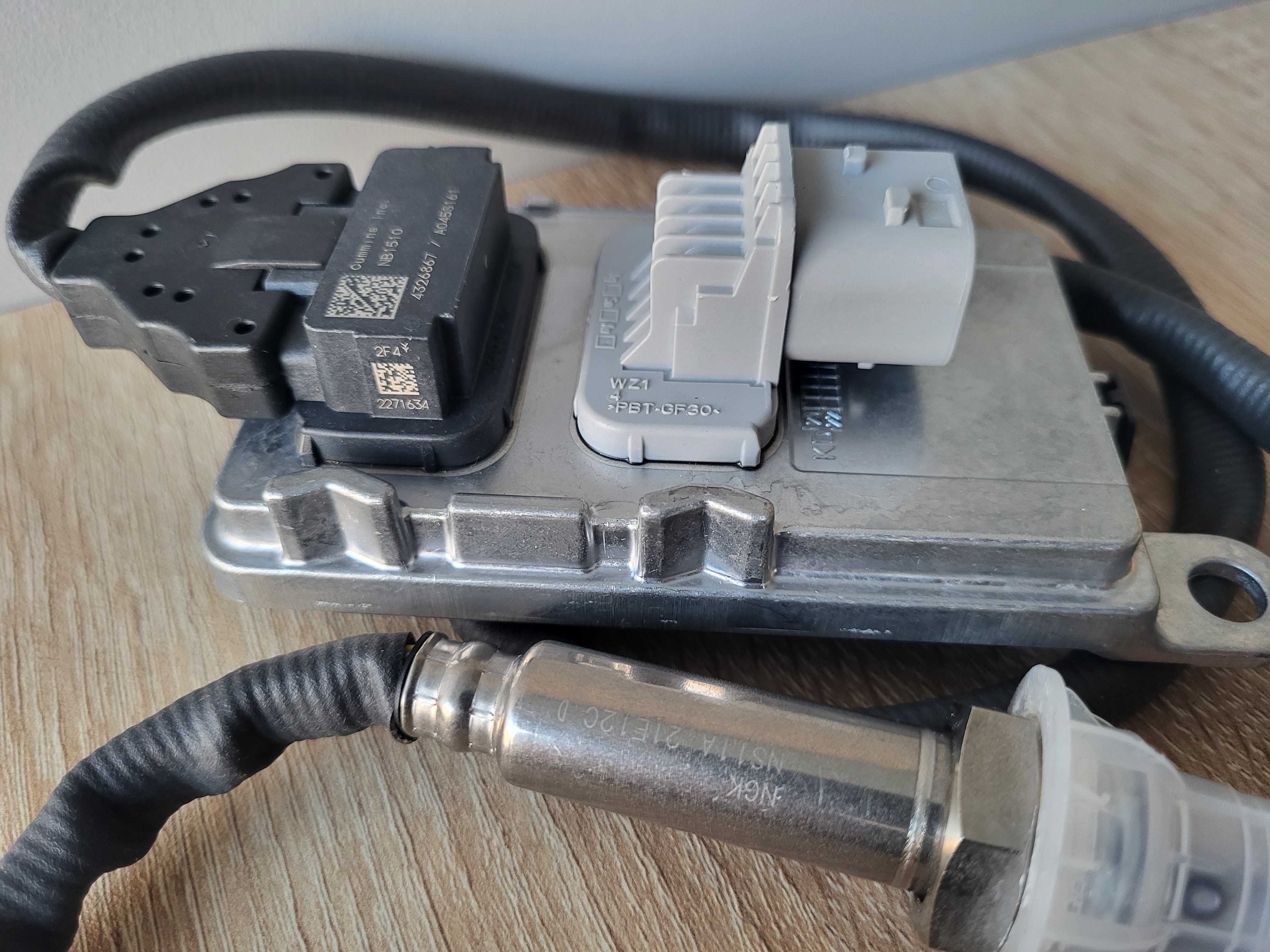 Czujnik NOX Cummins Daf 106 Euro 6 Oryginał Nowy Przed katalizatorem