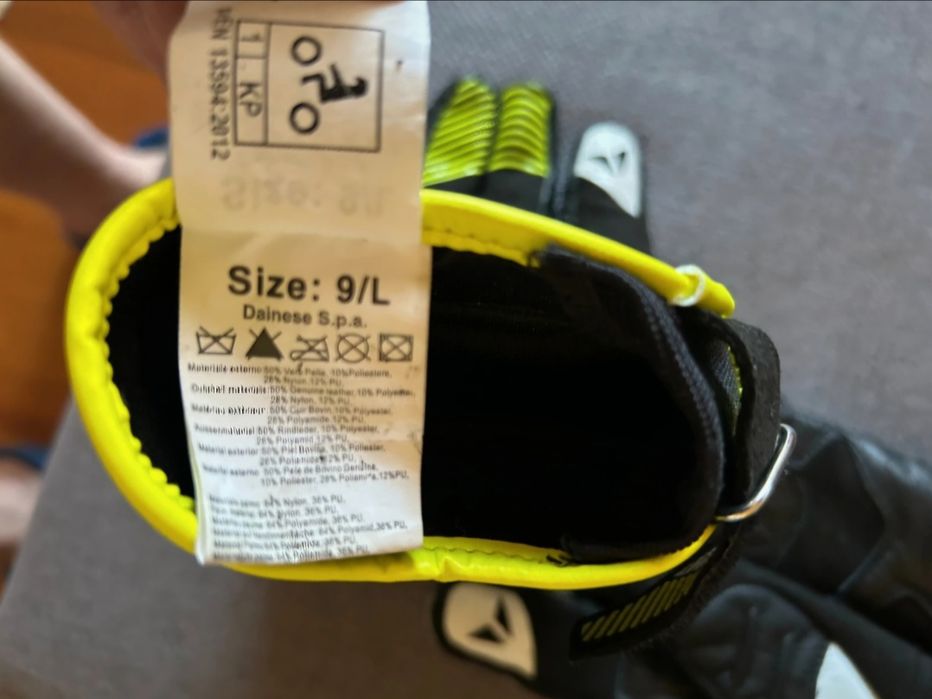 Luvas Dainese Tamanho L 9