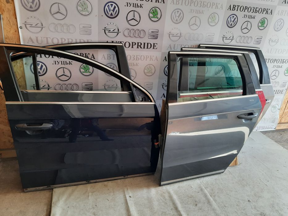 Двери дверь двері VW Passat b7 Пассат б7