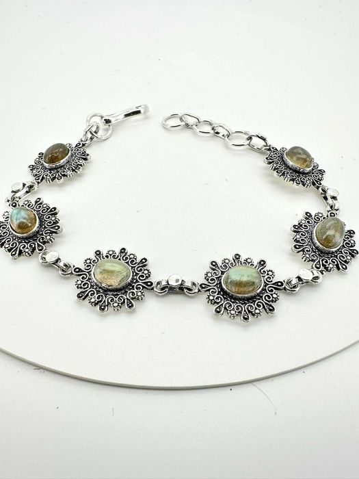 bransoletka z kamieniami naturalnymi
Labradoryt. Próba 925