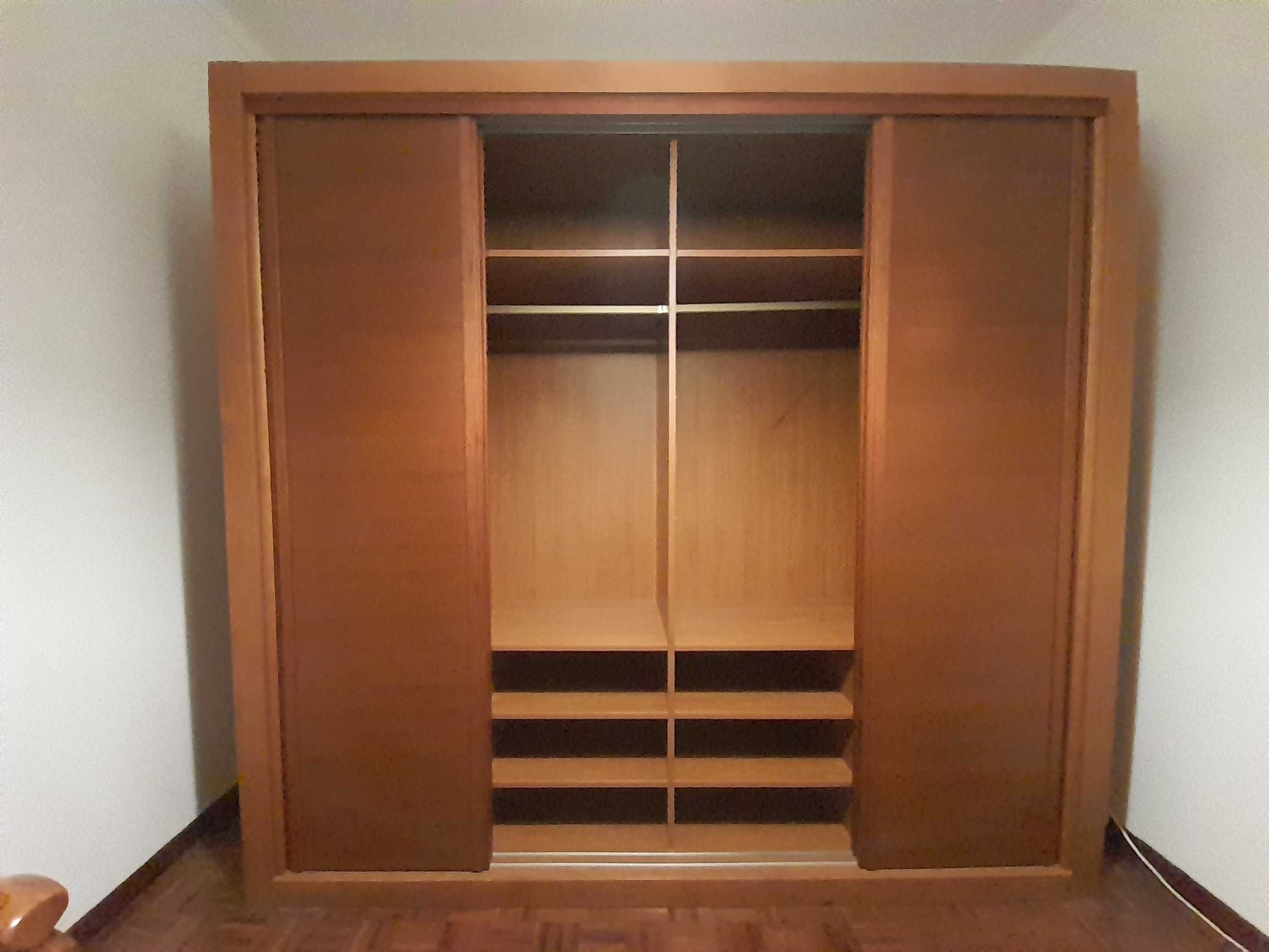 Roupeiro de quarto