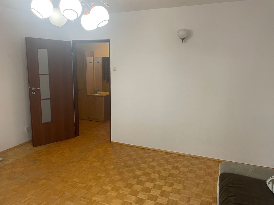 Mieszkanie na I piętrze, Oś. Michałów