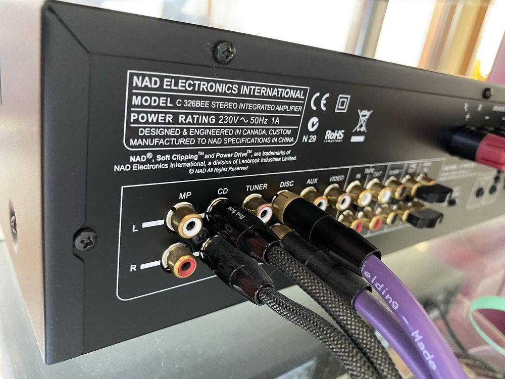 Wzmacniacz NAD C 326BEE odtwarzacz cd  NAD C 516BEE