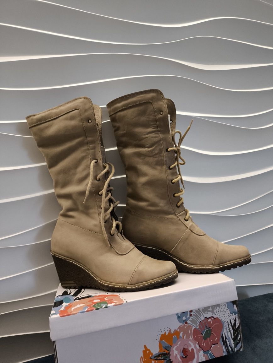 Botki z naturalnej skóry cappuccino 36r