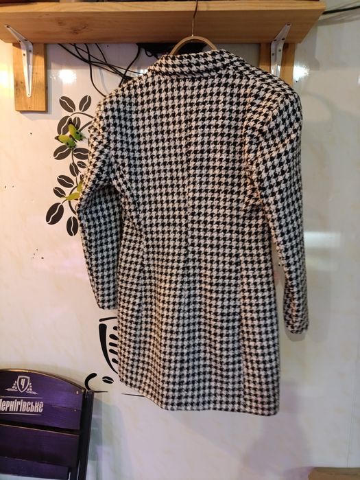 Продам платье и свитер