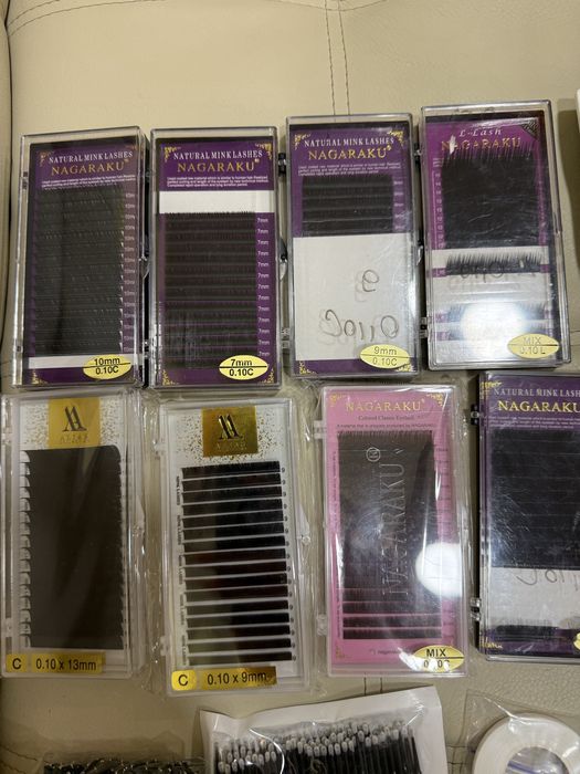 Матеріали для нарощення вій