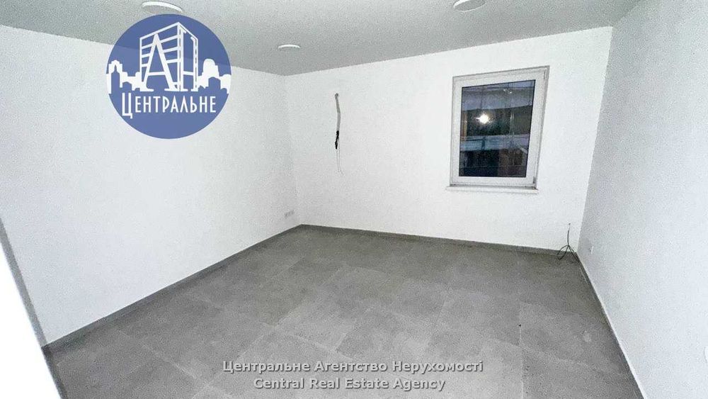 Продаж комерційного приміщення в центрі міста