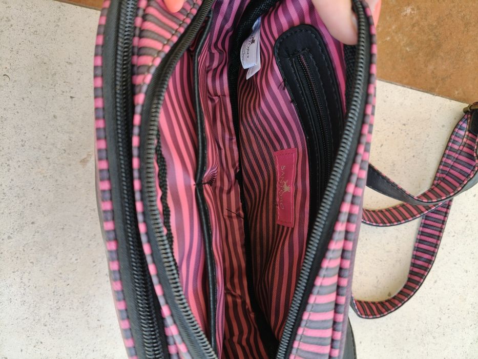 Mala Ladybirl com 2 divisórias