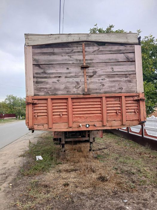 Напівпричіп бортовий