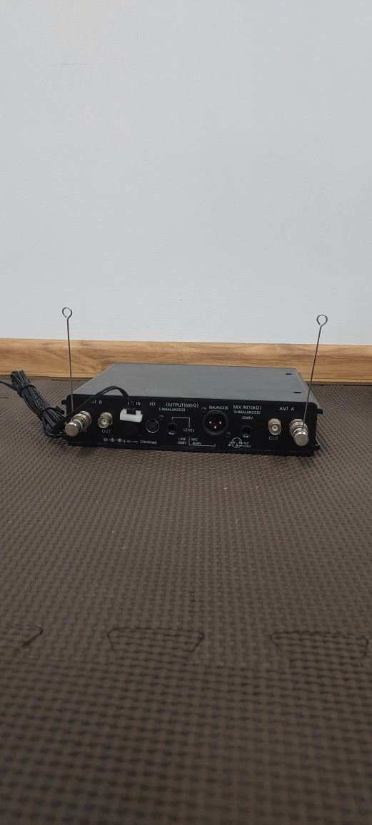 Odbiornik mikrofonowy TOA WT-5800