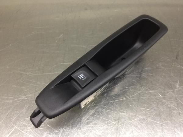 Comando / botão / interruptor vidros trás direito RENAULT Captur (J5_)