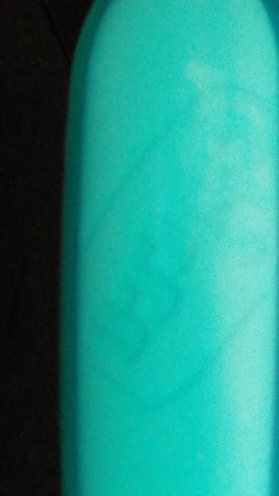 Conjunto da Chicco composto por taça com ventosa e colher em silicone.